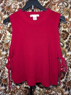 Red Sleeveless Knit Sweater with Side Ties